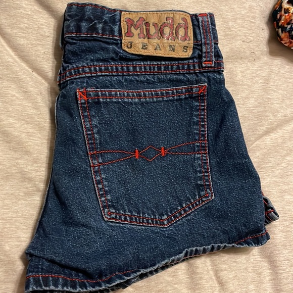Mudd jeans short shorts - Picture 3 of 5